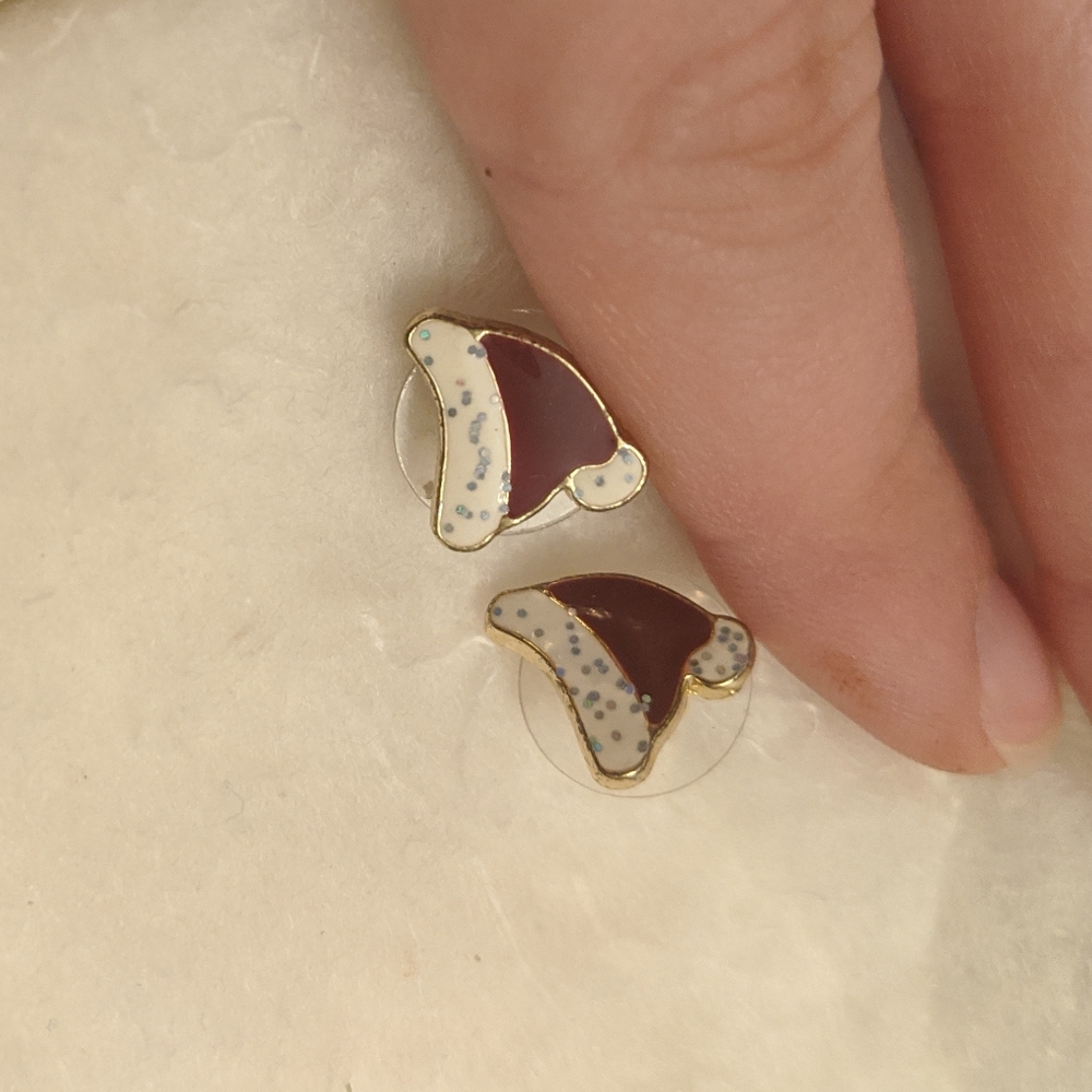 santa hat studs